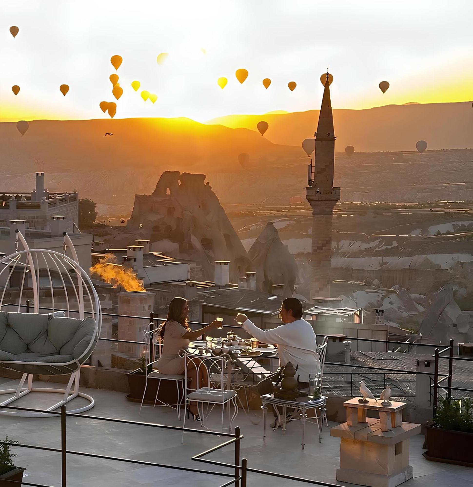 คาร์ลิก เคฟ สวีท Hotel อุตชิซาร์ ภายนอก รูปภาพ